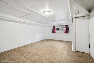 4831 W Roscoe St in Chicago, IL - Building Photo - Building Photo