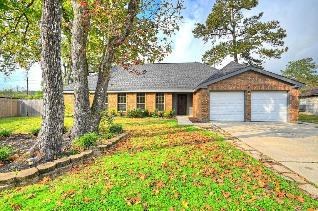 5103 Temple Bell Dr in Spring, TX - Building Photo