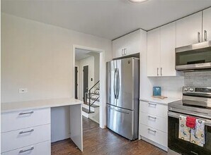 2090 S Wolff St in Denver, CO - Building Photo - Building Photo