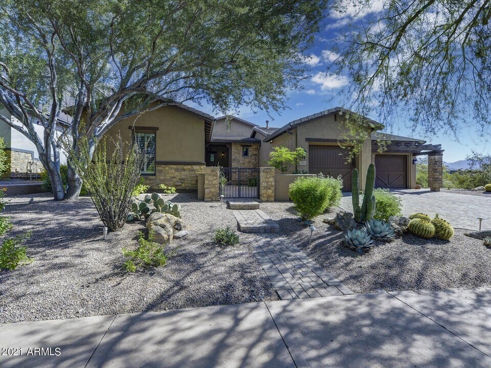 17581 N 95th St in Scottsdale, AZ - Building Photo