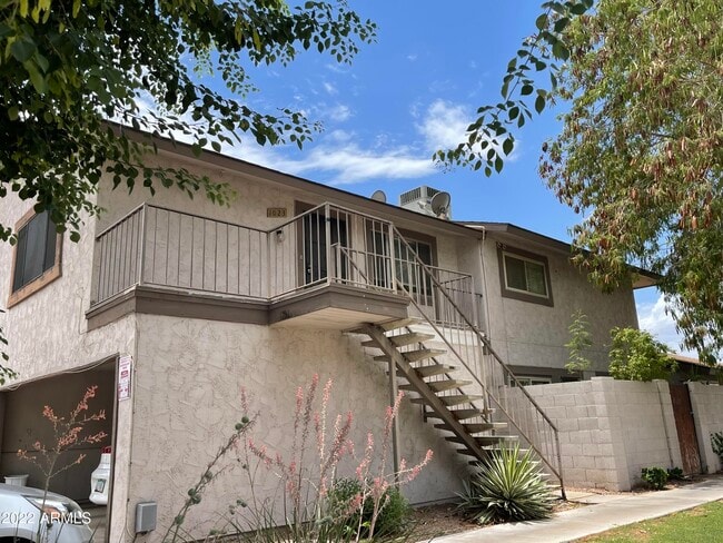 property at 1023 N Granite Reef Rd