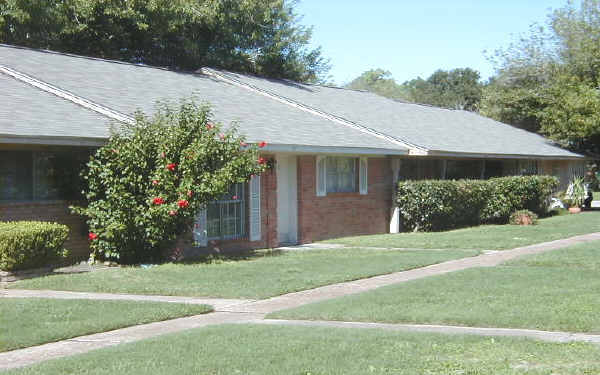 Pine Lake Townhomes