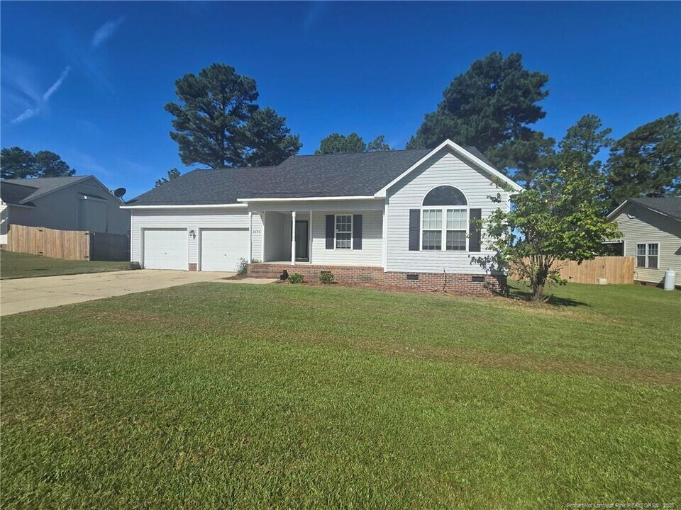 2486 O'Hara Dr in Raeford, NC - Building Photo