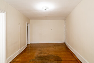 Stonehurst Apartments in Upper Darby, PA - Building Photo - Interior Photo