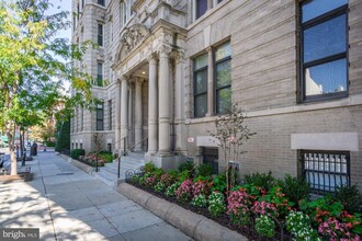 1325 13th St NW in Washington, DC - Building Photo - Building Photo