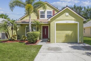 1257 S Park Ave in Winter Garden, FL - Building Photo