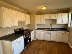 155 N Columbia St in Pontotoc, MS - Building Photo - Building Photo