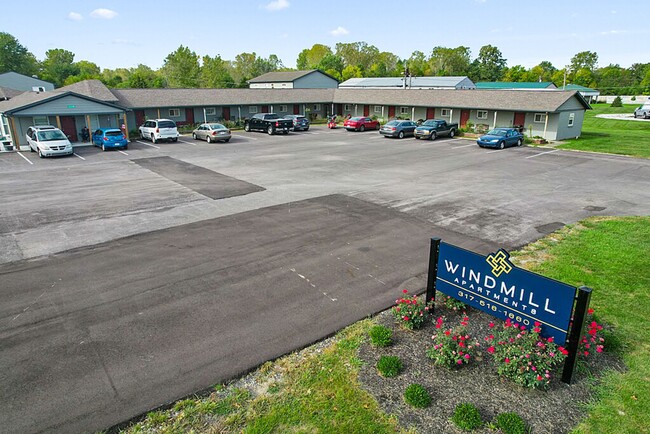 Windmill Apartments (Windmill Apartments, ... photo'