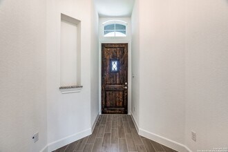 6526 Comanche Post in San Antonio, TX - Foto de edificio - Building Photo