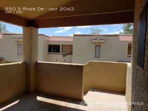 850 S River Dr-Unit -unit 2043 in Tempe, AZ - Building Photo - Building Photo