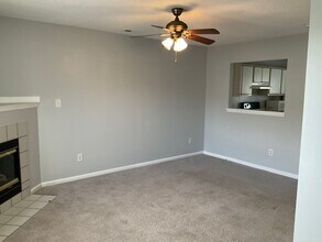 104 Pinegrove Ct in Jacksonville, NC - Building Photo - Building Photo