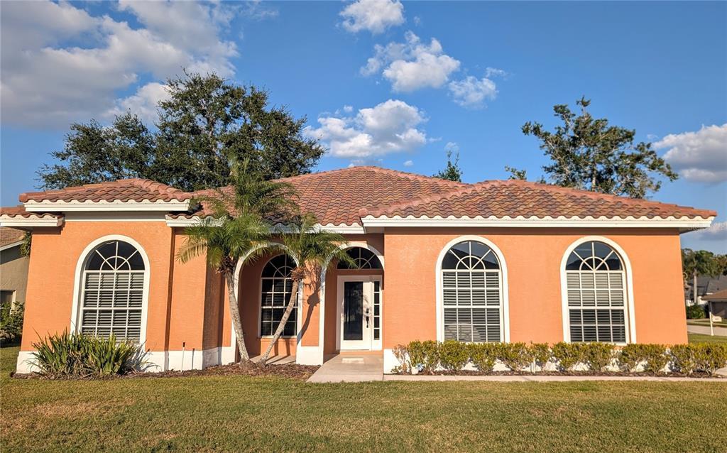 4240 Hearthstone Dr in Sarasota, FL - Building Photo