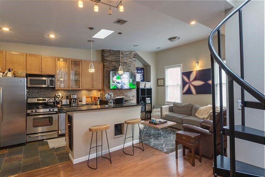 112 Morris St in Jersey City, NJ - Building Photo