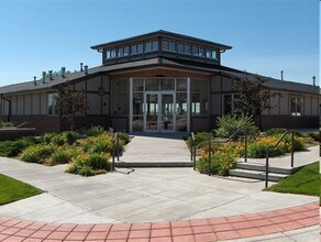 Globeville Townhomes in Denver, CO - Foto de edificio - Building Photo