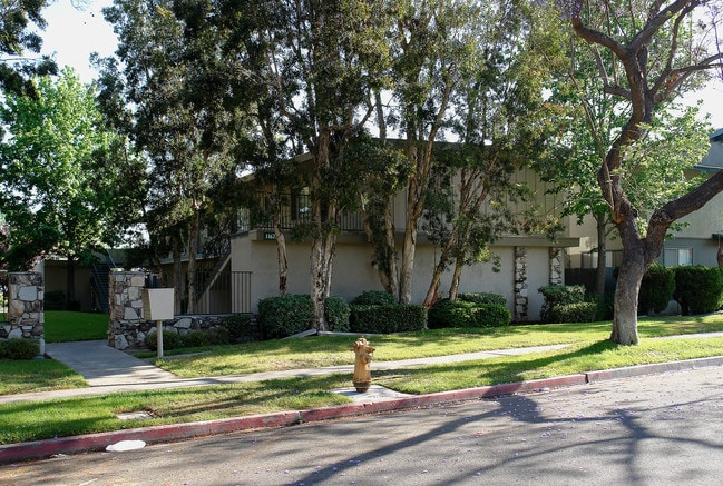 11671 Stuart Dr in Garden Grove, CA - Building Photo - Building Photo