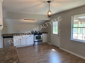 30 Valley Trail in Warrior, AL - Building Photo - Building Photo