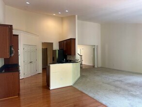 7122 Bradbury Ct in Crozet, VA - Foto de edificio - Building Photo