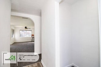 2176 Oxford Rd in Redding, CA - Building Photo - Building Photo