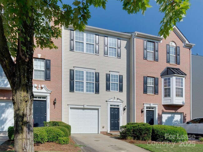 10249 Garrett Grigg Rd in Charlotte, NC - Building Photo - Building Photo
