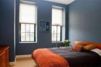 150 Cambridge St, Unit A307 in Cambridge, MA - Foto de edificio - Building Photo