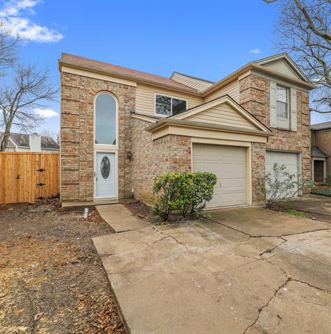 1518 Maybrook Ct in Arlington, TX - Building Photo