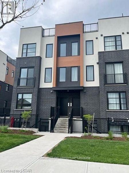 property at 3900-3900 Savoy St