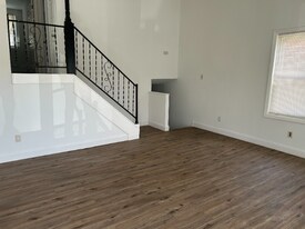 126 Fronefield Ave in Linwood, PA - Building Photo