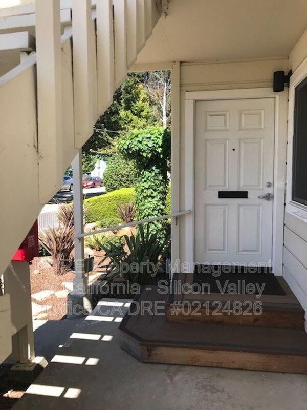 508 Caledonia St in Santa Cruz, CA - Building Photo - Building Photo