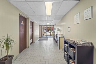 65 Timmins Crescent in Chatham, ON - Building Photo - Building Photo