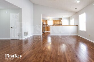 8331 Amarillo Dr in Indianapolis, IN - Building Photo - Building Photo