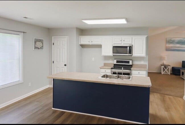 117 Willowbend Dr in Burgaw, NC - Building Photo - Building Photo