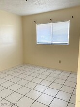 704 SE 9th St in Cape Coral, FL - Building Photo - Building Photo