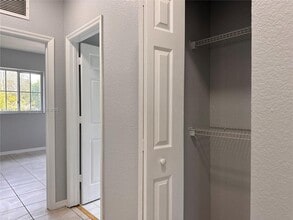 3926 SW 52nd Ave in Pembroke Park, FL - Building Photo - Building Photo
