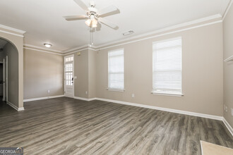 293 Monarch Village Way in Stockbridge, GA - Building Photo - Building Photo