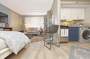 Discover Our Studio, 1, & 2-Bedroom Flats and Lofts in Oak Ridge, TN in Oak Ridge, TN - Building Photo