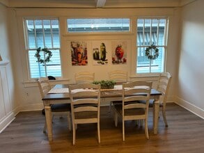 2427 Peniston St in New Orleans, LA - Foto de edificio - Building Photo