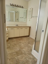 1001 Brookhollow Dr in Fayetteville, NC - Building Photo - Building Photo