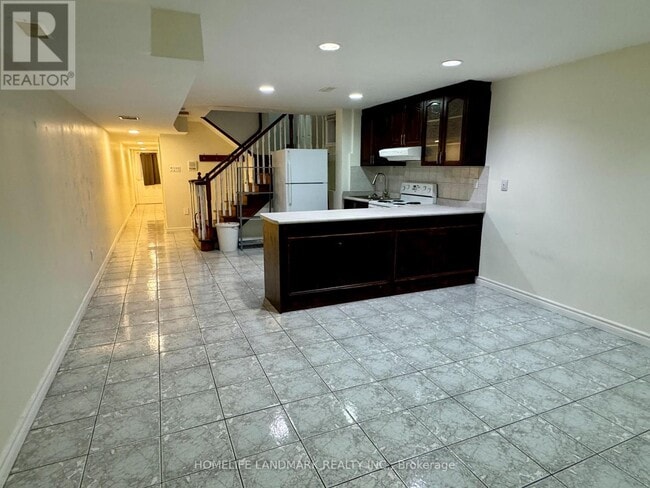 property at 14 Garnet Ave