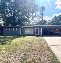 734 Woodmont Pl in Shreveport, LA - Building Photo
