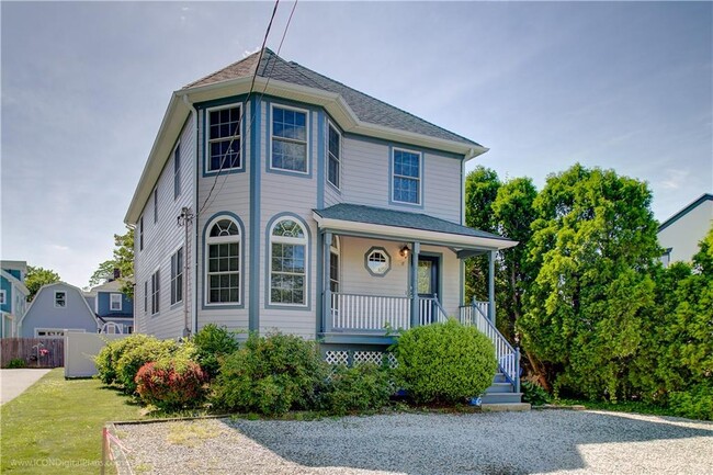 property at 17 Clinton St