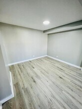 2021 Farnham Ct in Schaumburg, IL - Building Photo - Building Photo