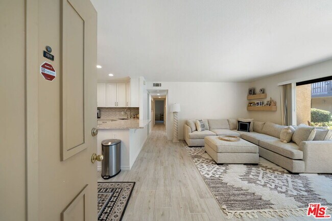 31200 Landau Blvd-Unit -2805 in Cathedral City, CA - Foto de edificio - Building Photo