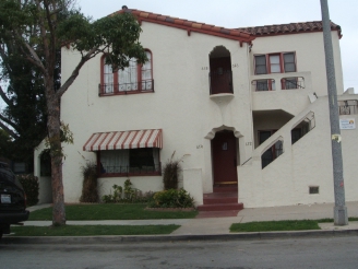 672 Euclid Ave in Long Beach, CA - Foto de edificio - Building Photo