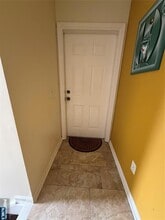 110 Redwood Ave in Paterson, NJ - Foto de edificio - Building Photo