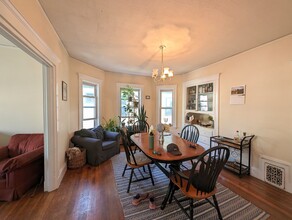 80 Pearson Rd, Unit 2 in Somerville, MA - Building Photo - Building Photo