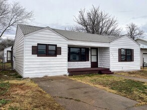 307 34th St in Snyder, TX - Building Photo - Building Photo