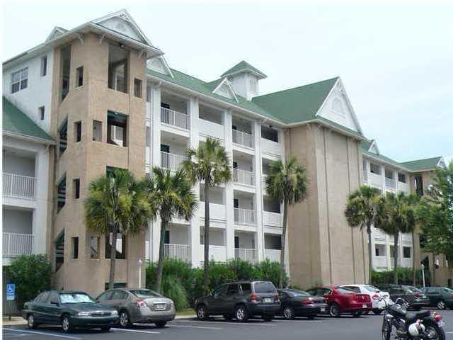4270 Calinda Ln in Niceville, FL - Building Photo