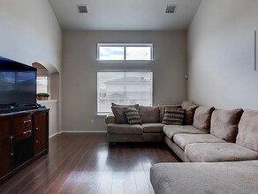 12821 Thomas Jefferson St in Manor, TX - Building Photo - Building Photo