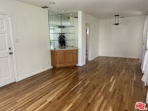 5355 Rhea Ave in Los Angeles, CA - Building Photo - Building Photo