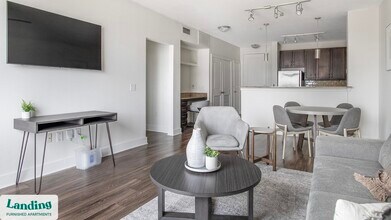 7373 Valley View Ln, Unit 3083 in Dallas, TX - Building Photo - Building Photo